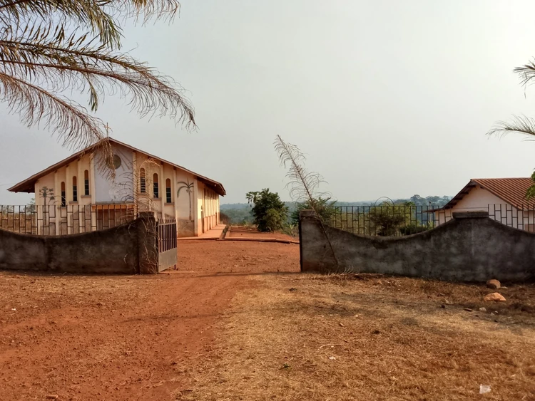 Eglise Catholique Bouam